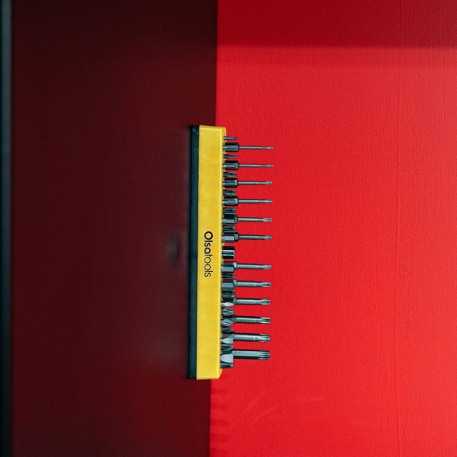 Magnetic Hex 1/4" Bit Organizer - Image 77