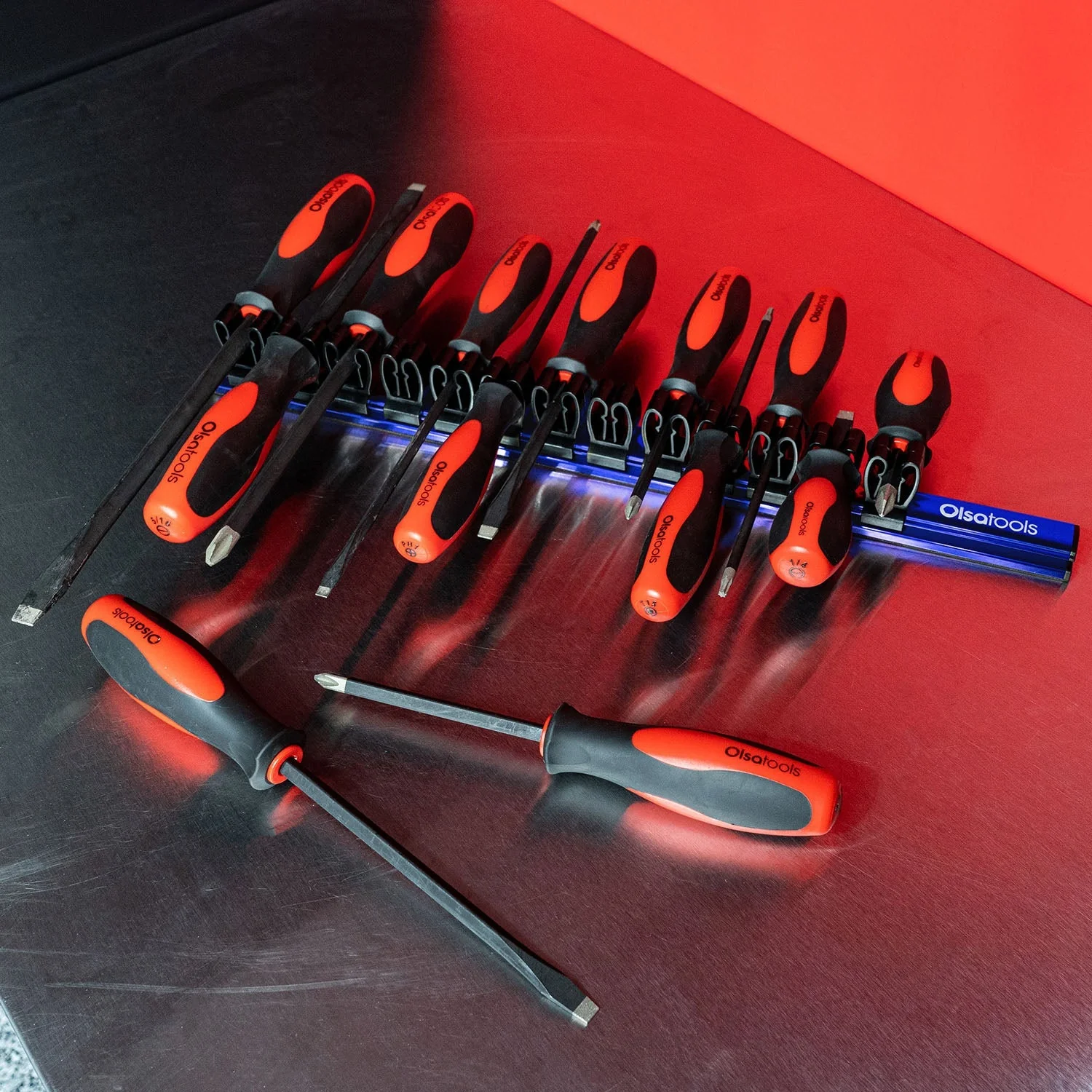 Magnetic Screwdriver Organizer - Image 33